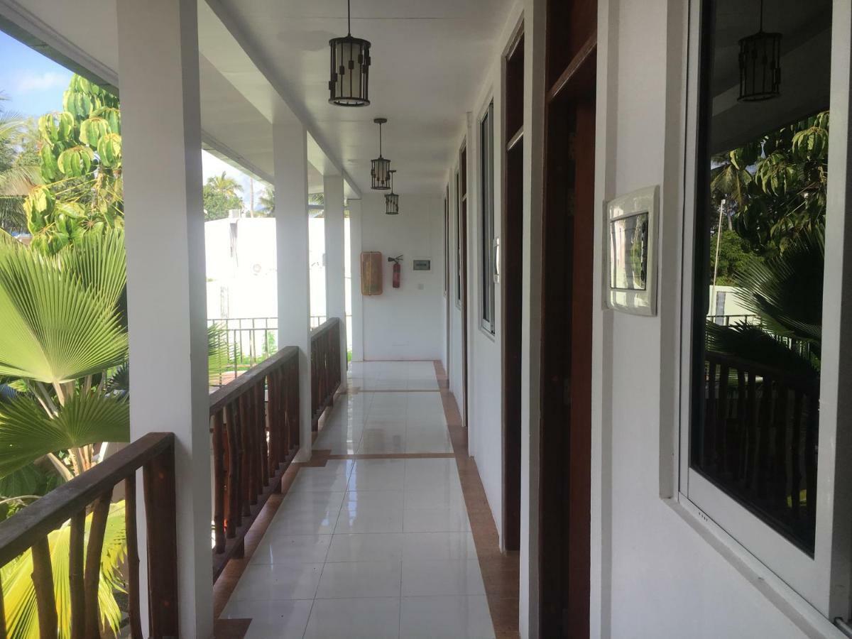 Santa Rosa Maldives Hotel Thulusdhoo Buitenkant foto