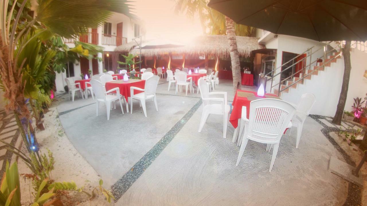 Santa Rosa Maldives Hotel Thulusdhoo Buitenkant foto