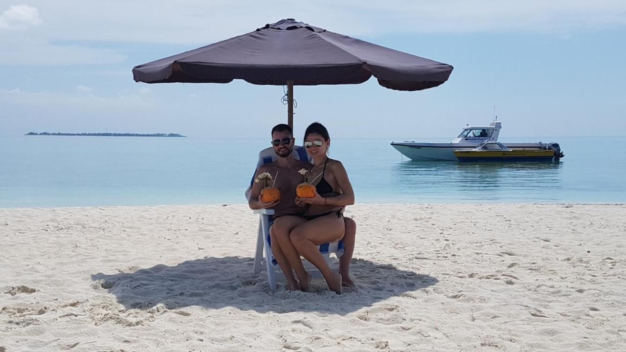 Santa Rosa Maldives Hotel Thulusdhoo Buitenkant foto